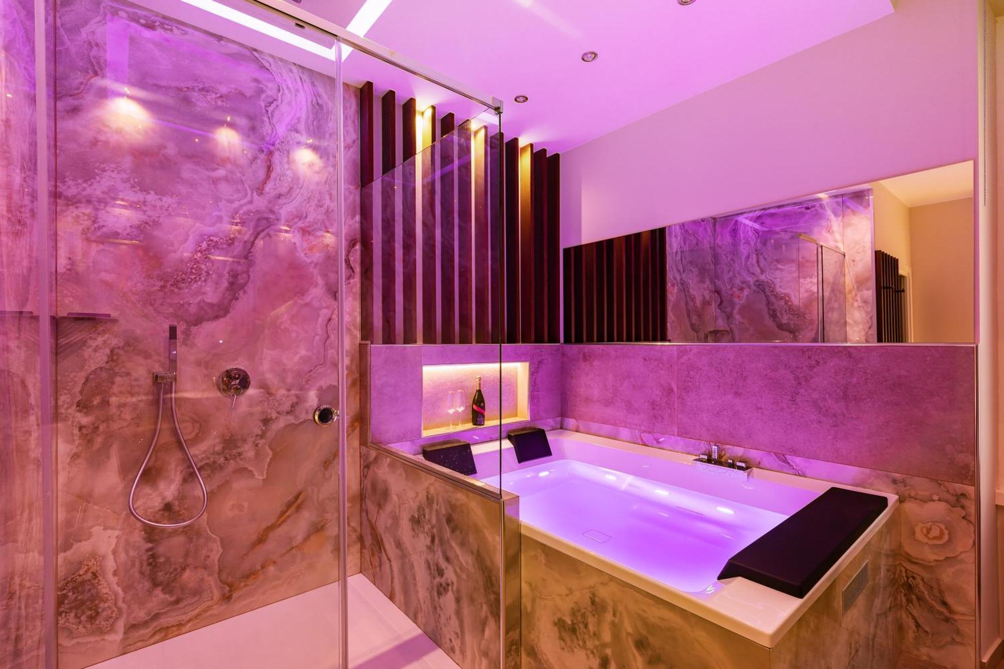 Готель Albadea Deco&Jacuzzi Рим Екстер'єр фото